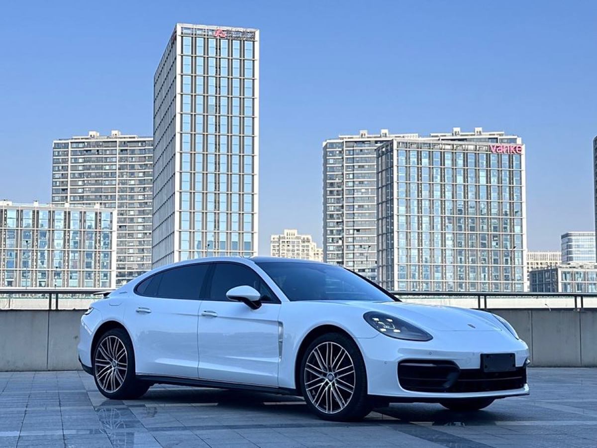 保時(shí)捷 Panamera  2023款 Panamera 行政加長版 2.9T圖片