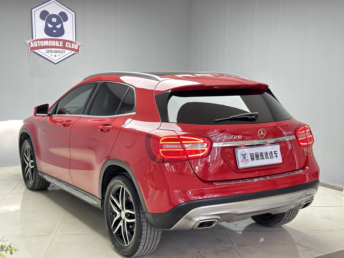 奔馳 奔馳GLA  2015款 GLA 220 4MATIC 時尚型圖片