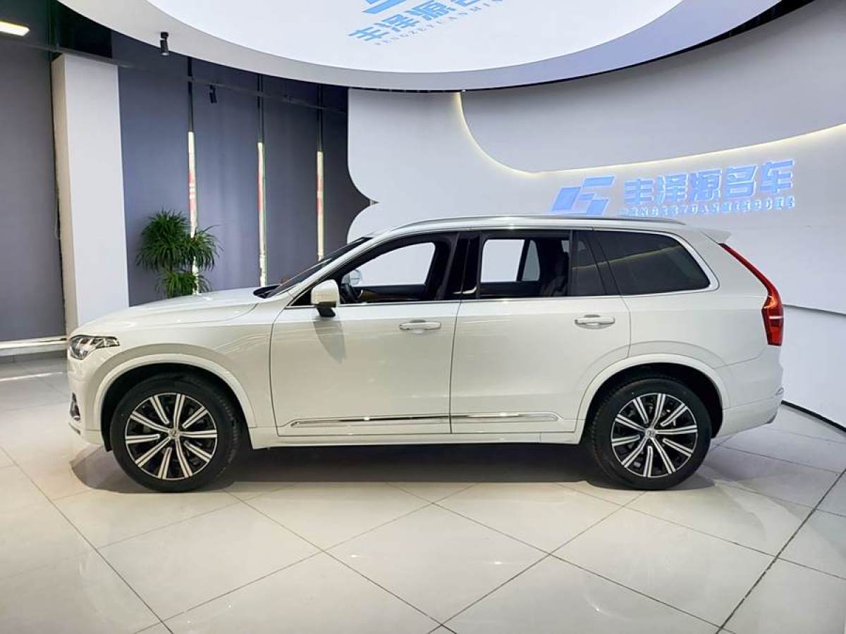 2020年11月沃爾沃 XC90  2021款 B5 智行豪華版 5座