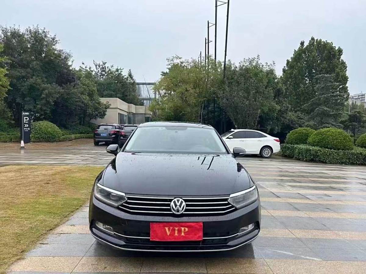 大眾 邁騰  2018款 330TSI DSG 領(lǐng)先型圖片