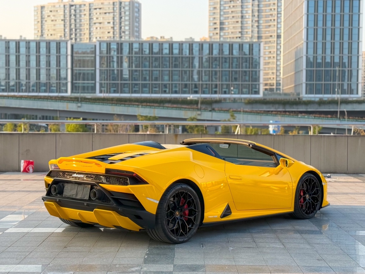 蘭博基尼 Huracán  2020款 Huracán EVO RWD Spyder圖片