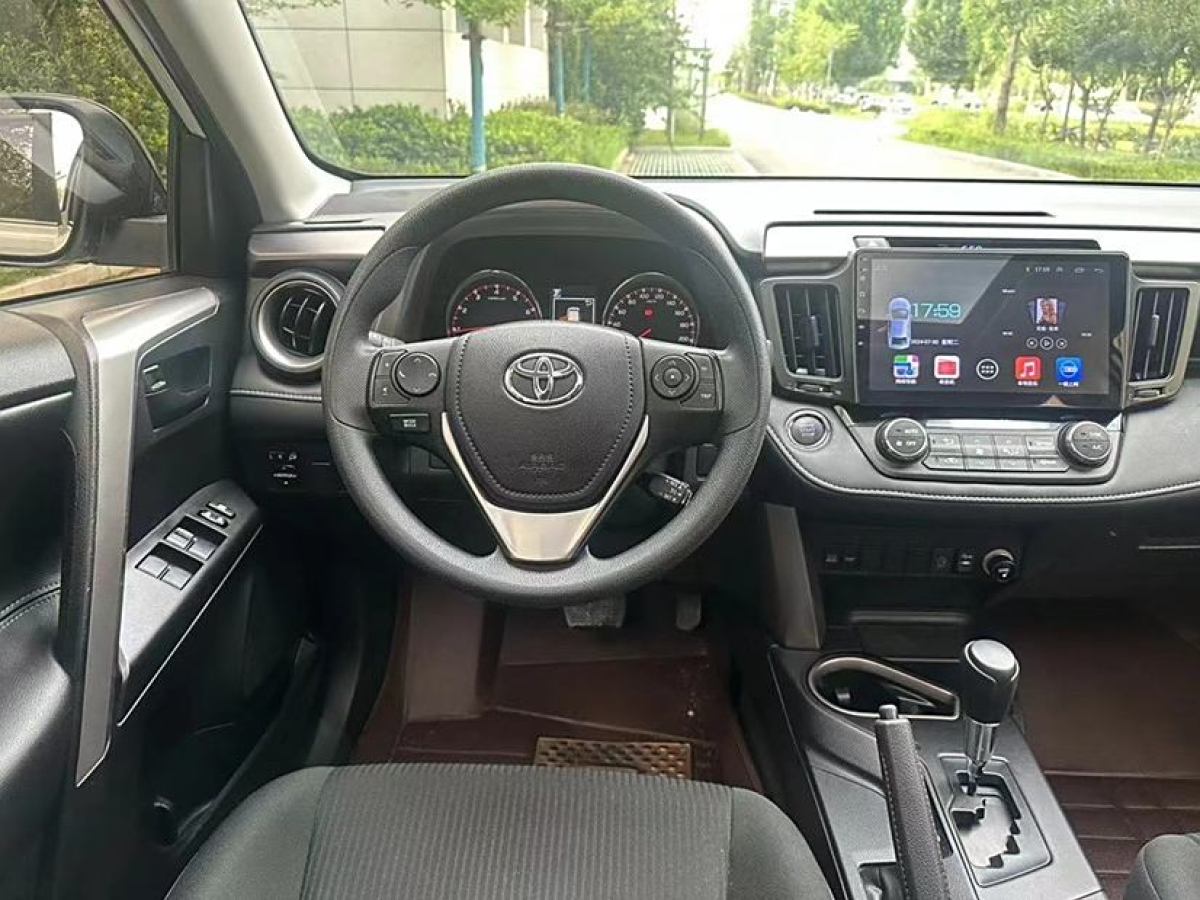 2019年7月豐田 RAV4榮放  2019款 2.0L CVT兩驅(qū)風(fēng)尚X限量版 國VI