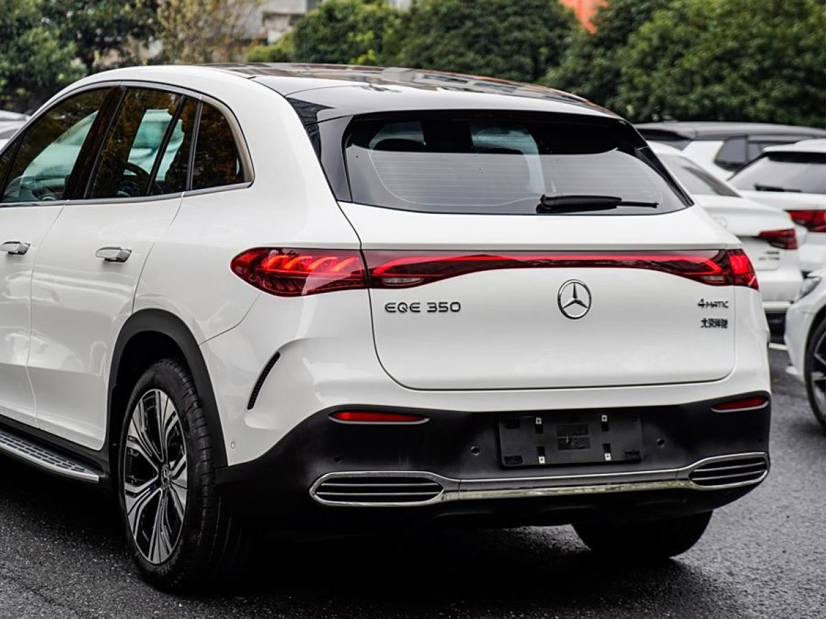 奔馳 奔馳EQE SUV  2023款 350 4MATIC 豪華版圖片