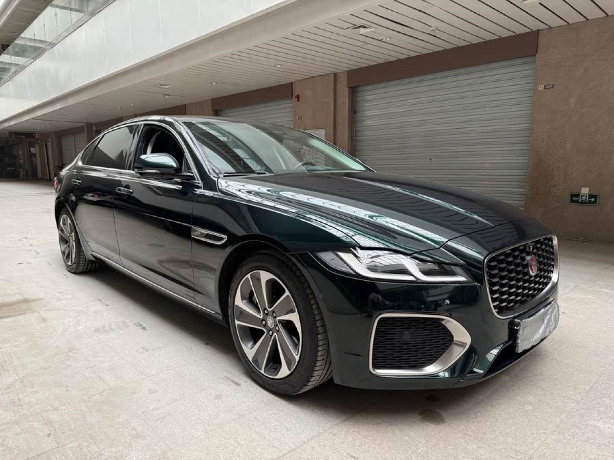 捷豹 XFL  2023款 XFL 2.0T P200 兩驅(qū)精英豪華版圖片