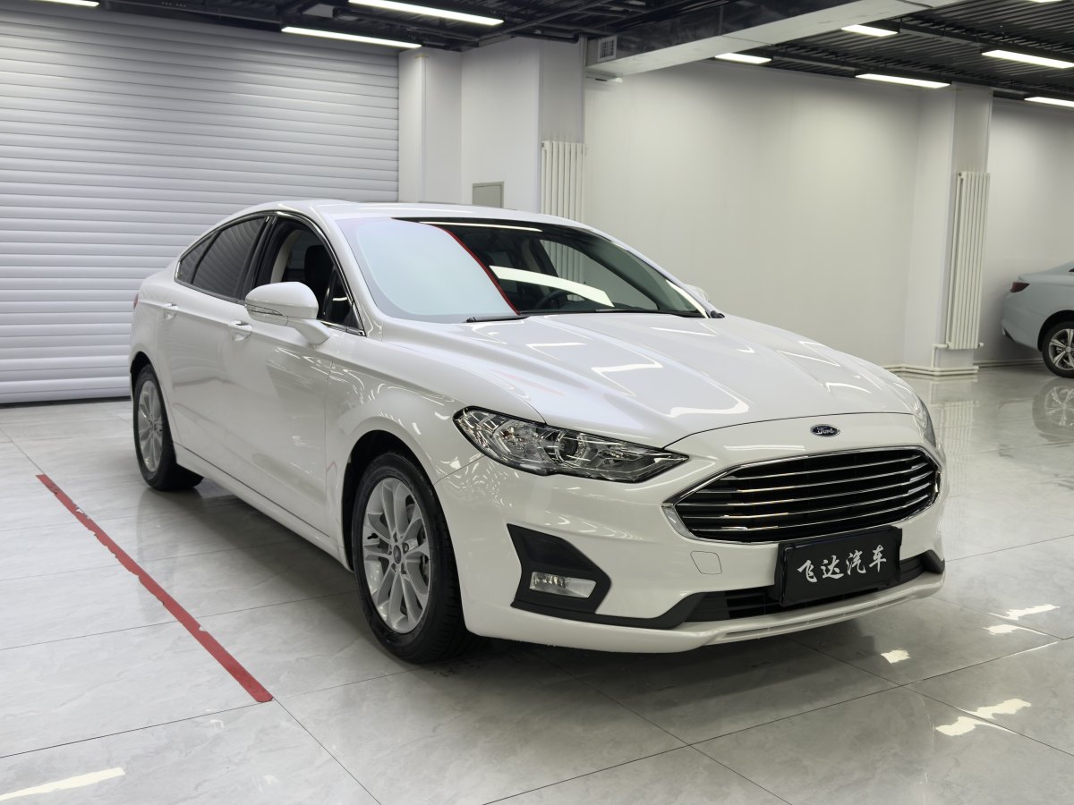 福特 蒙迪歐  2020款 EcoBoost 180 時(shí)尚型圖片