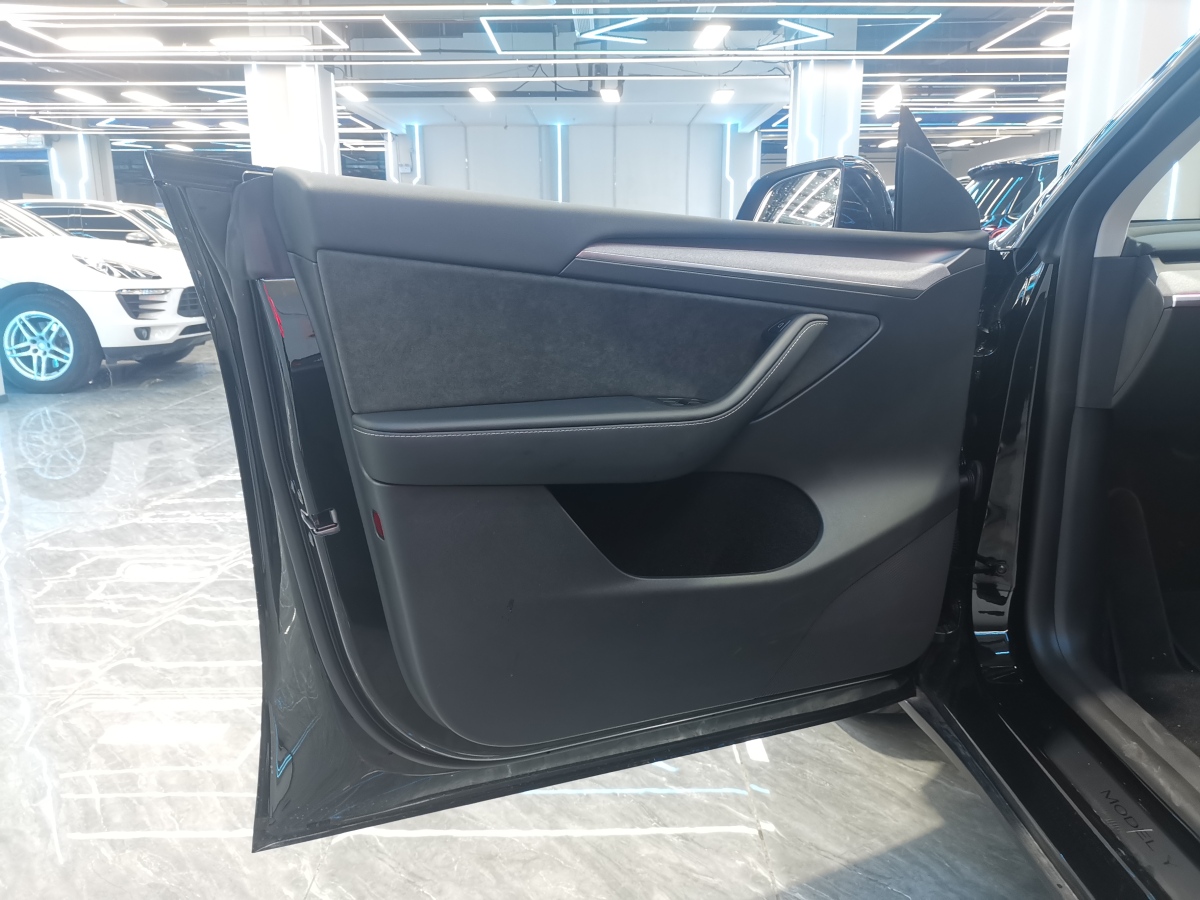 特斯拉 Model 3  2021款 改款二 长续航全轮驱动版图片