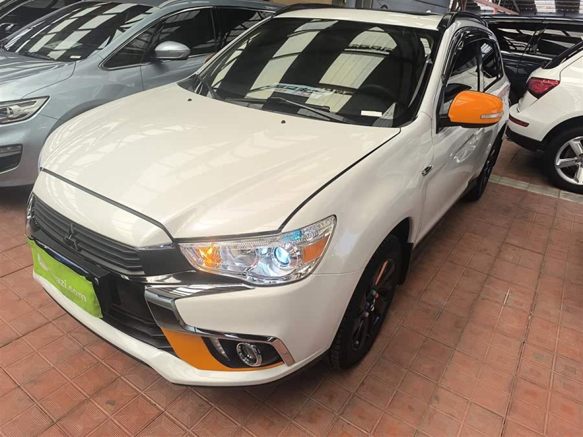 三菱 勁炫ASX  2019款 2.0L CVT兩驅(qū)智橙版圖片