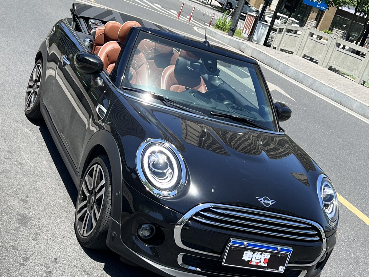 MINI MINI  2020款 1.5T COOPER CABRIO 艺术家图片