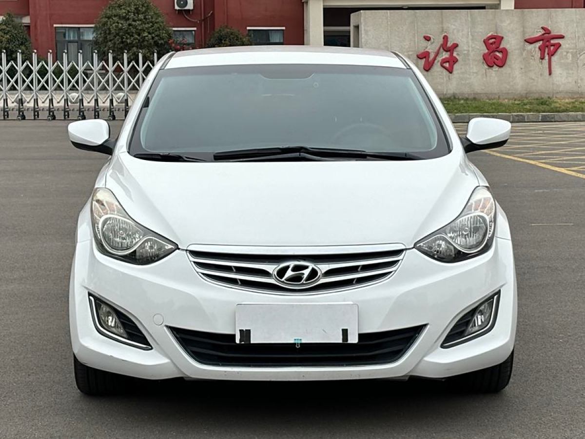 現(xiàn)代 朗動  2013款 1.6L 自動領(lǐng)先型圖片