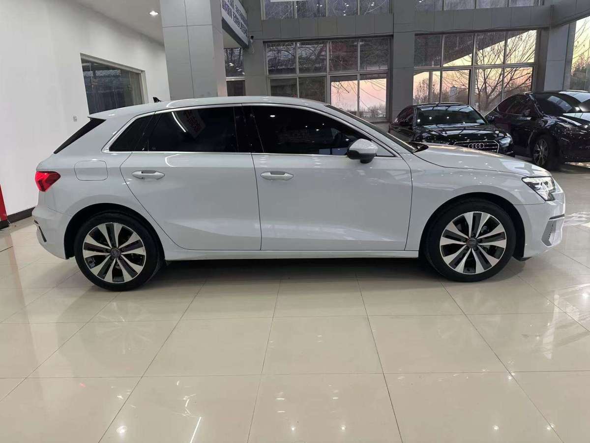 奧迪 奧迪A3  2021款 Sportback 35 TFSI 進(jìn)取致雅型圖片