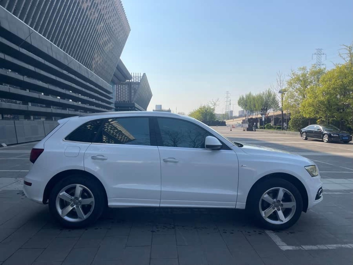 奧迪 奧迪Q5  2017款 Plus 40 TFSI 進取型圖片