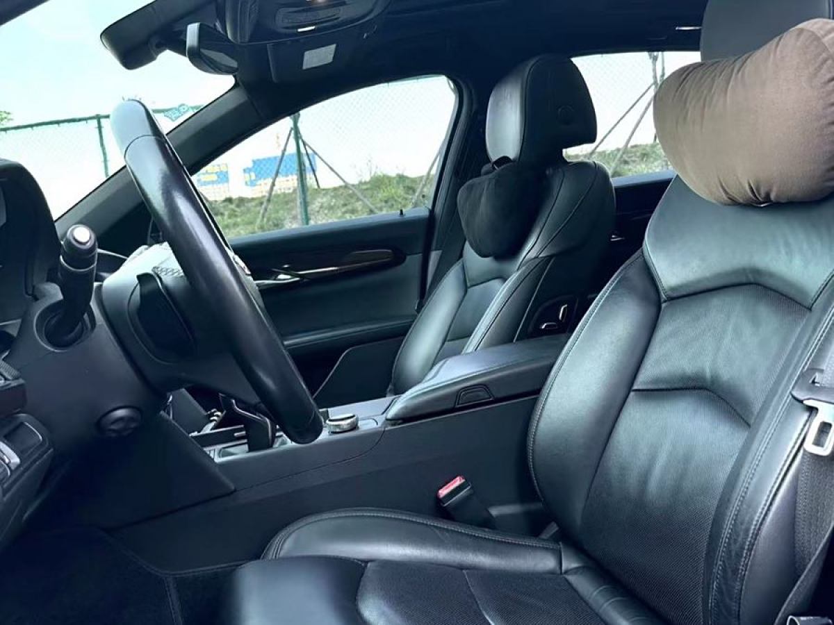 凱迪拉克 CT6  2019款 28T 精英型圖片