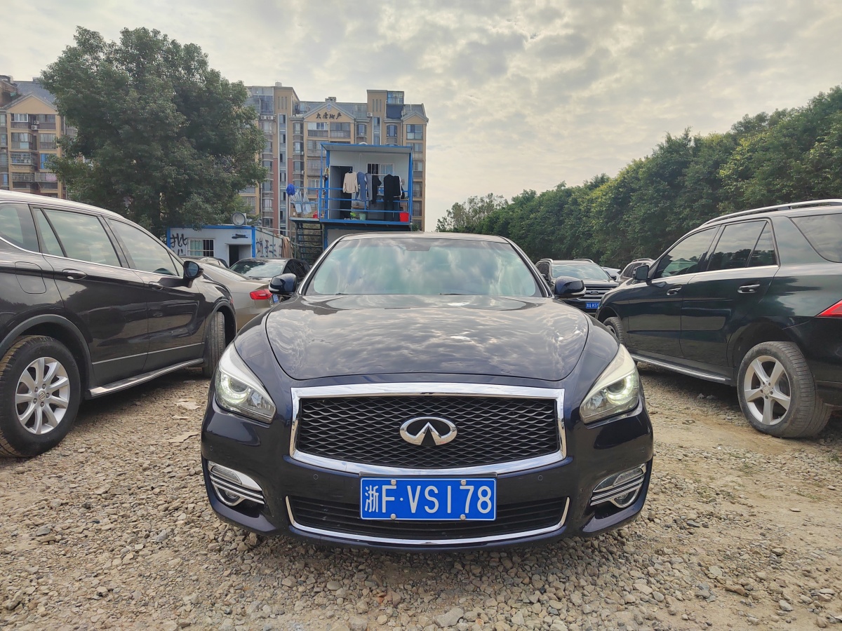 英菲尼迪 Q70  2015款 Q70L 2.5L 精英版圖片