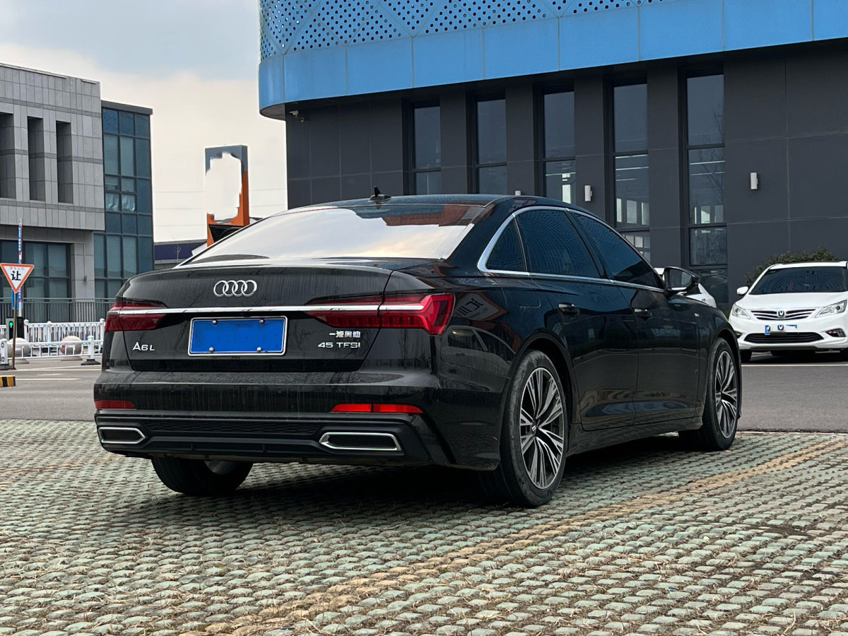 2020年5月奧迪 奧迪A6L  2020款 45 TFSI 臻選動感型