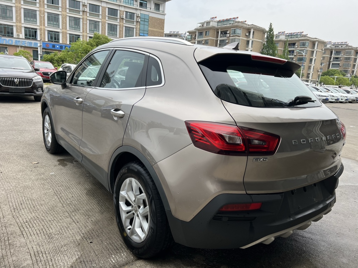 寶沃 BX5  2017款 20TGDI 自動兩驅(qū)先鋒型圖片