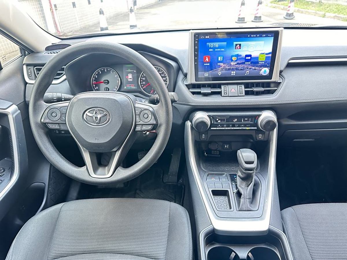 豐田 RAV4榮放  2021款 2.0L CVT兩驅(qū)都市版圖片