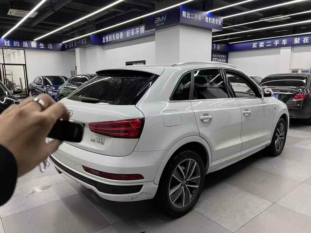 奧迪 奧迪Q3  2018款 30 TFSI 時尚型典藏版圖片