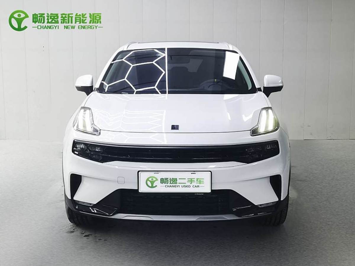 領(lǐng)克 領(lǐng)克06新能源  2022款 PHEV 84KM續(xù)航版 Pro圖片