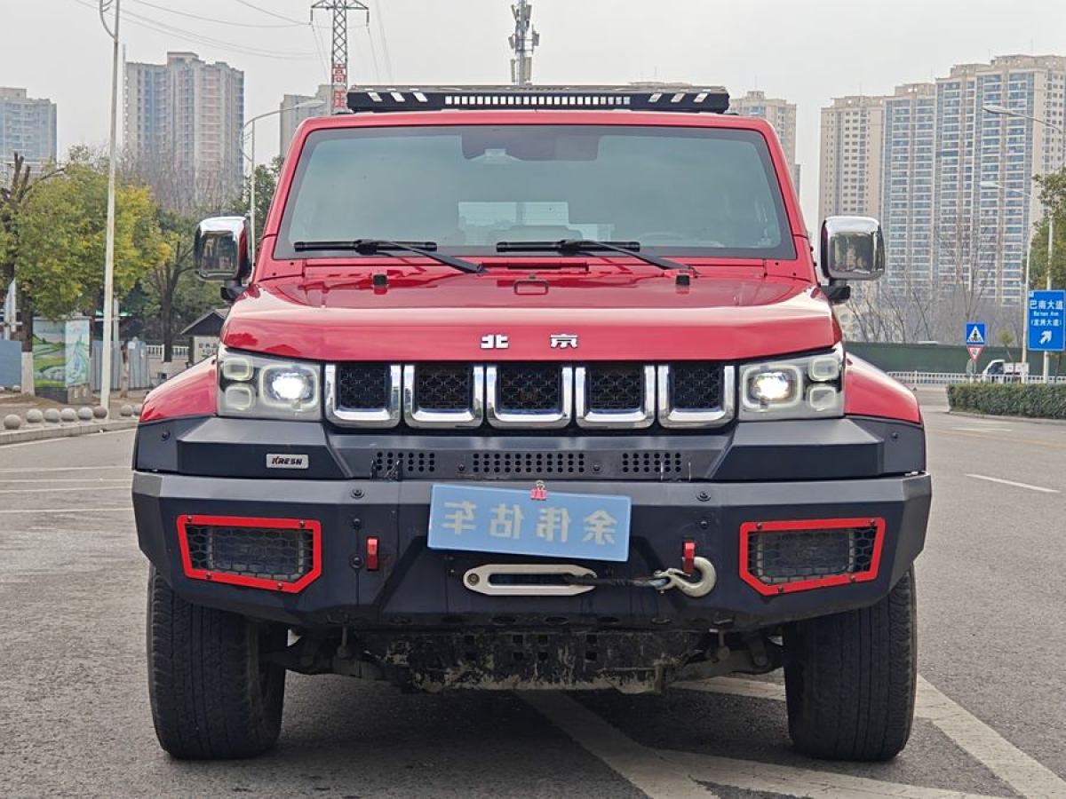 北京 BJ40  2019款  PLUS 2.3T 自動(dòng)四驅(qū)尊享版 國(guó)VI圖片