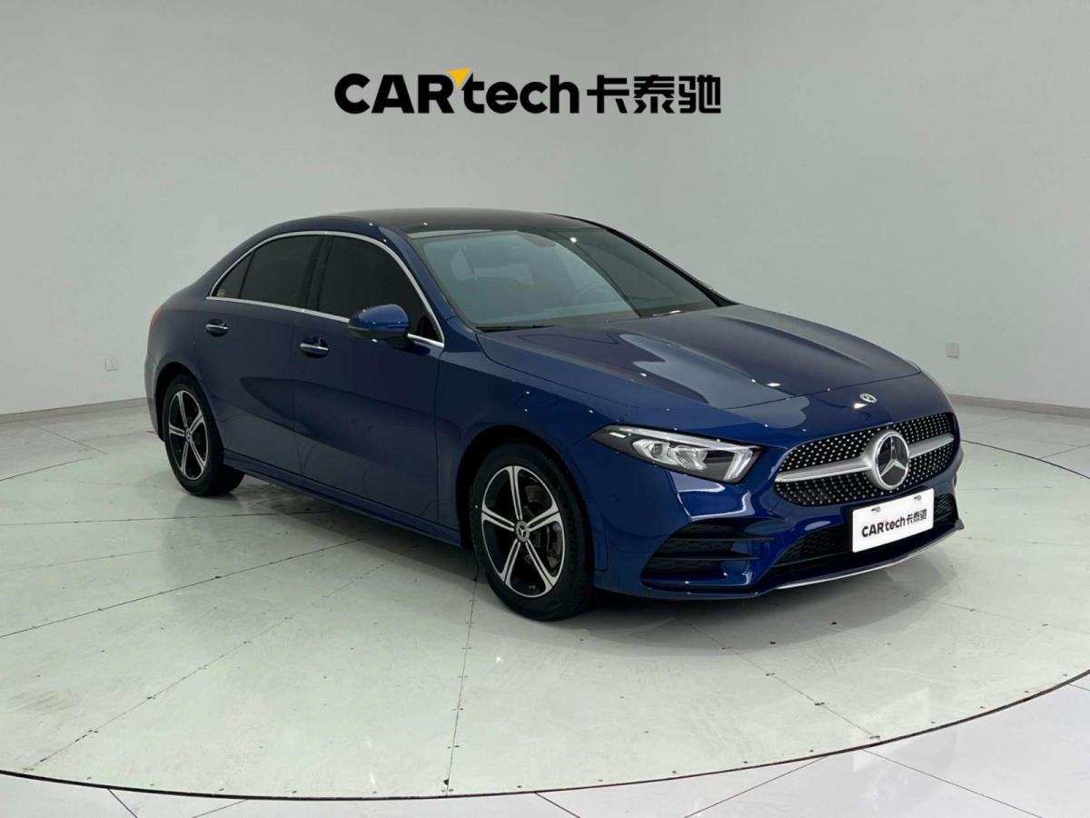 奔馳 奔馳A級  2022款 A 200 L 運動轎車時尚型圖片