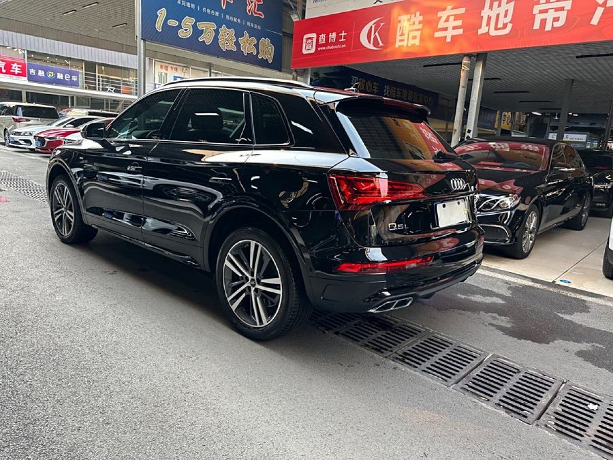 奧迪 奧迪Q5L  2022款 40T RS套件燃速型圖片