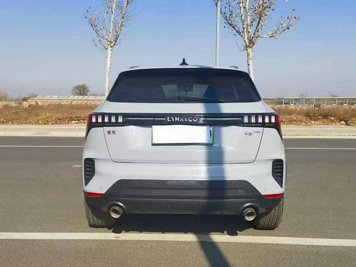 領(lǐng)克 領(lǐng)克06新能源  2022款 PHEV 84KM續(xù)航版 Pro圖片