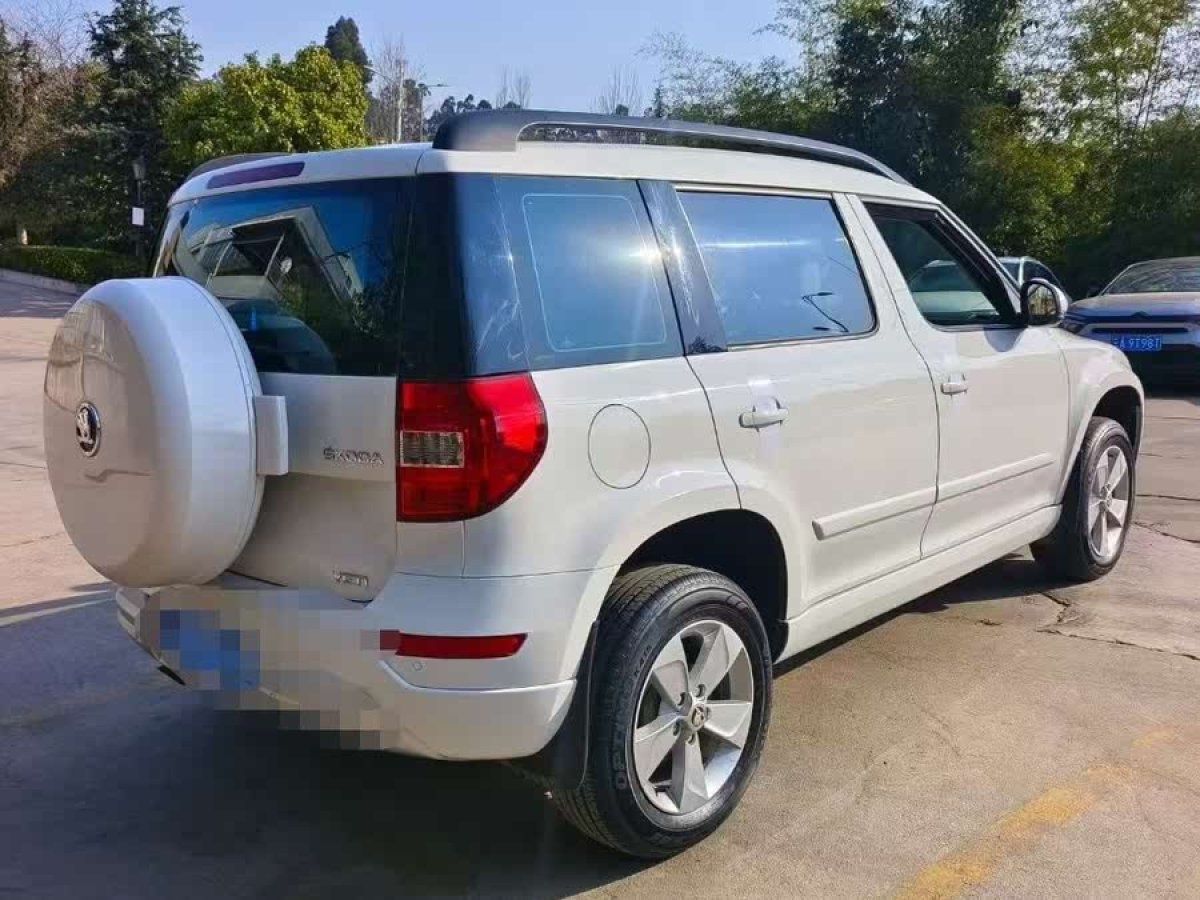 斯柯達(dá) Yeti  2014款 1.6L 手動(dòng)炫彩版圖片