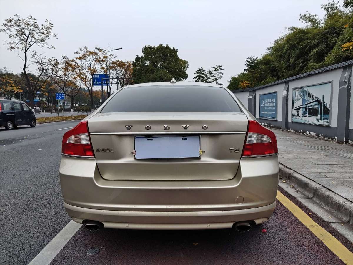 沃爾沃 S80L  2012款 2.0T T5 智尊版圖片