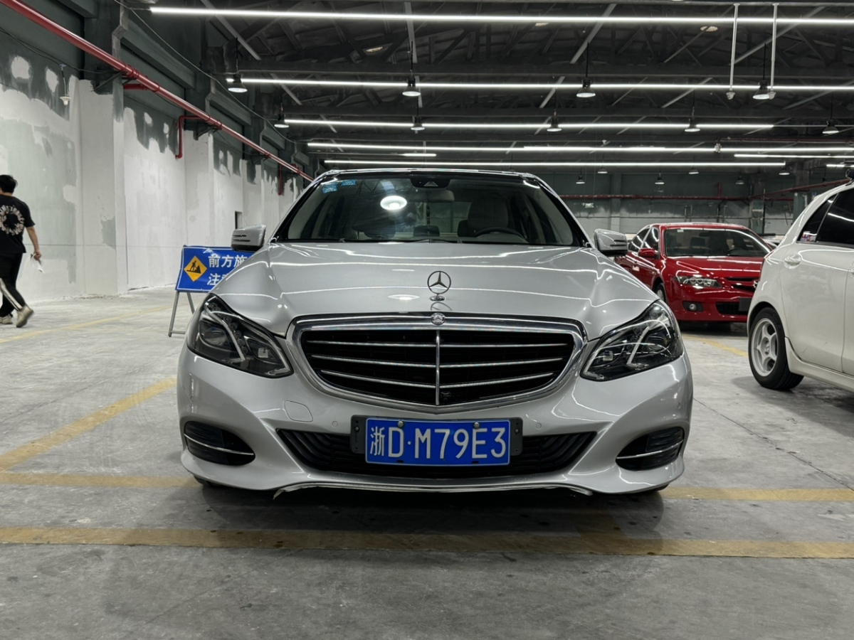 奔馳 奔馳E級  2013款 E 260 L CGI時尚型圖片