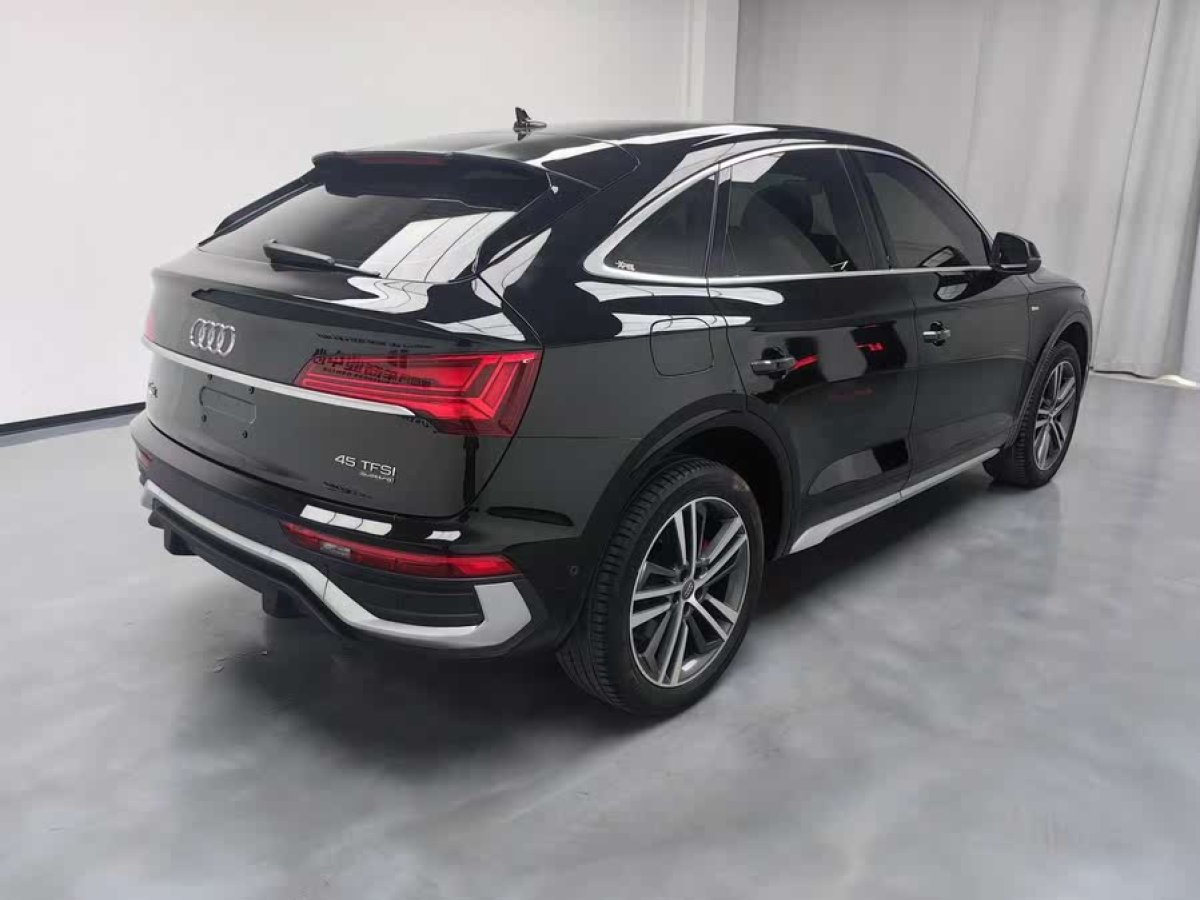 奧迪 奧迪Q5L Sportback  2022款 改款 45 TFSI 豪華型圖片