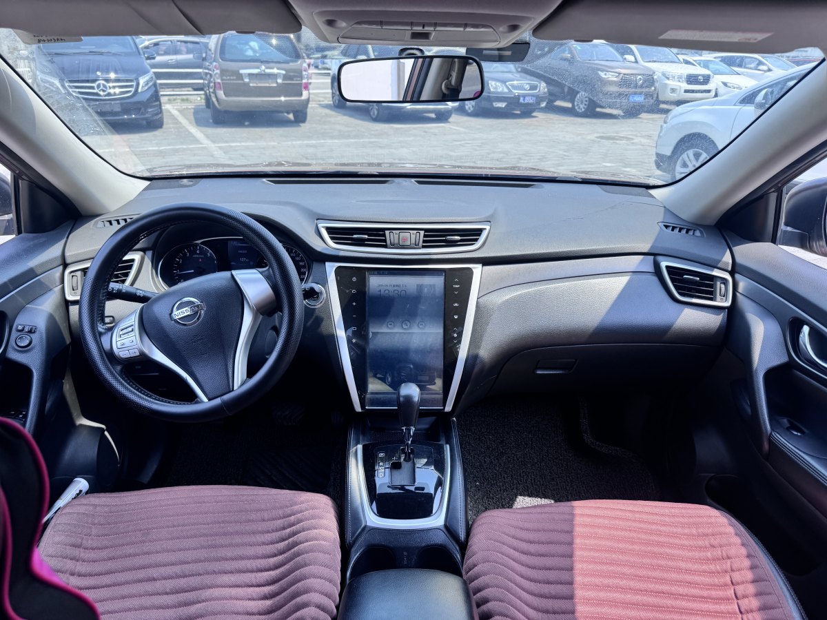 日產(chǎn) 奇駿  2014款 2.0L CVT舒適版 2WD圖片