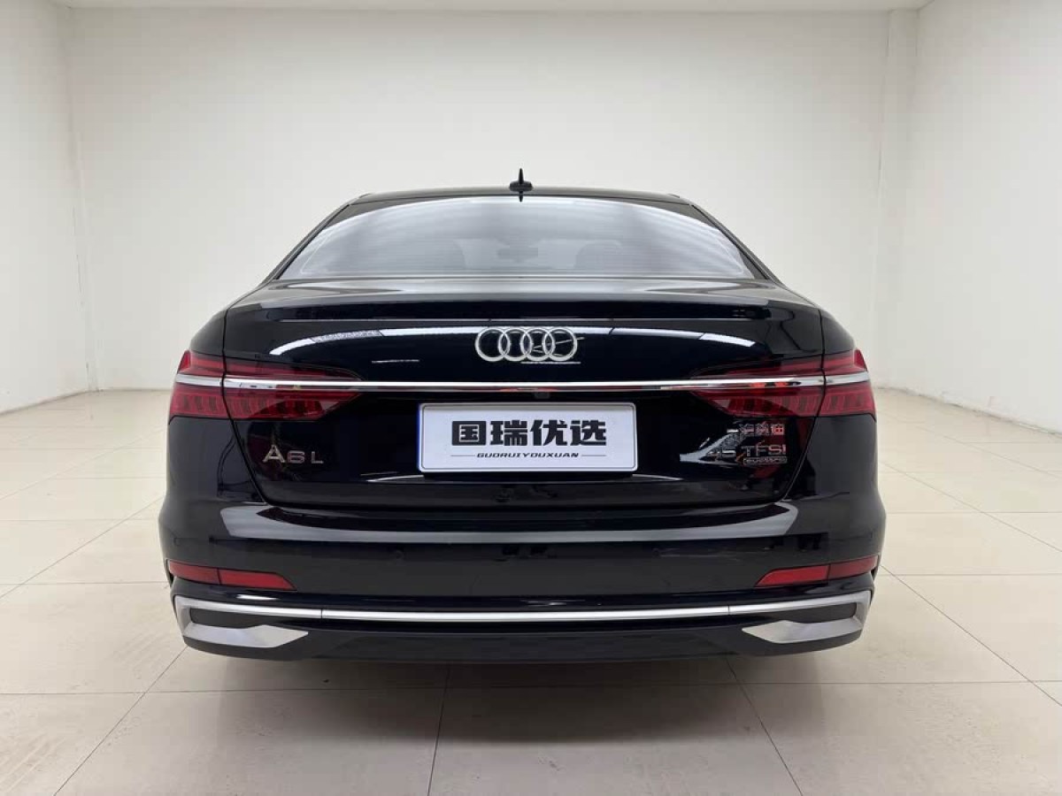 奧迪 奧迪A6L  2024款 45 TFSI quattro 臻選動(dòng)感型圖片