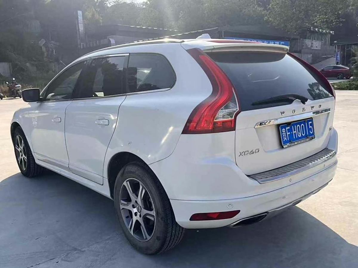 沃爾沃 XC60  2014款 改款 T5 智逸版圖片