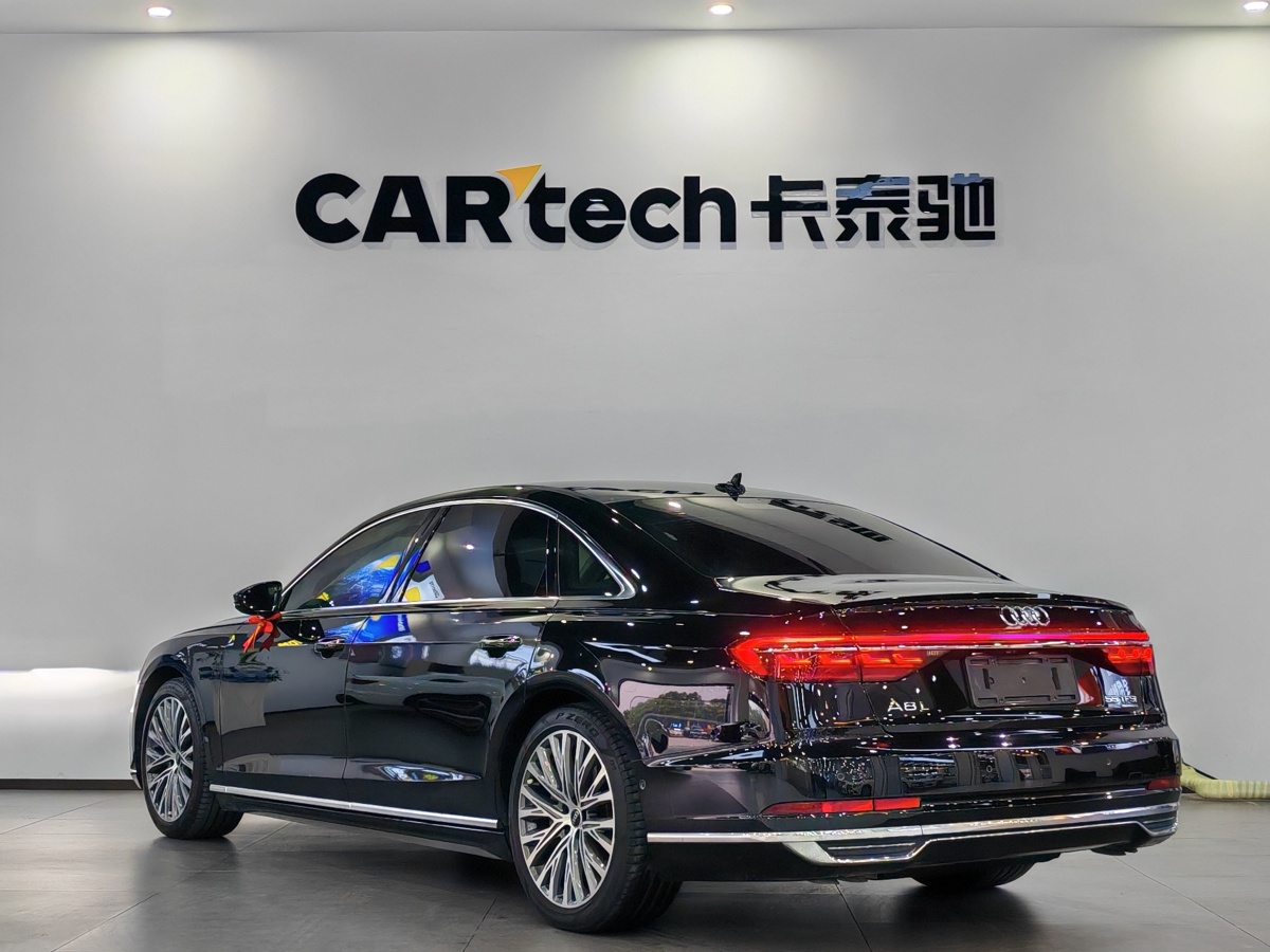 奧迪 奧迪A8  2022款 A8L 55 TFSI quattro 豪華型典藏版圖片