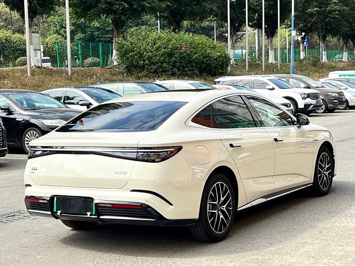 比亞迪 海豹07 DM-i  2025款 DM-i 1.5L 125km 尊貴型圖片