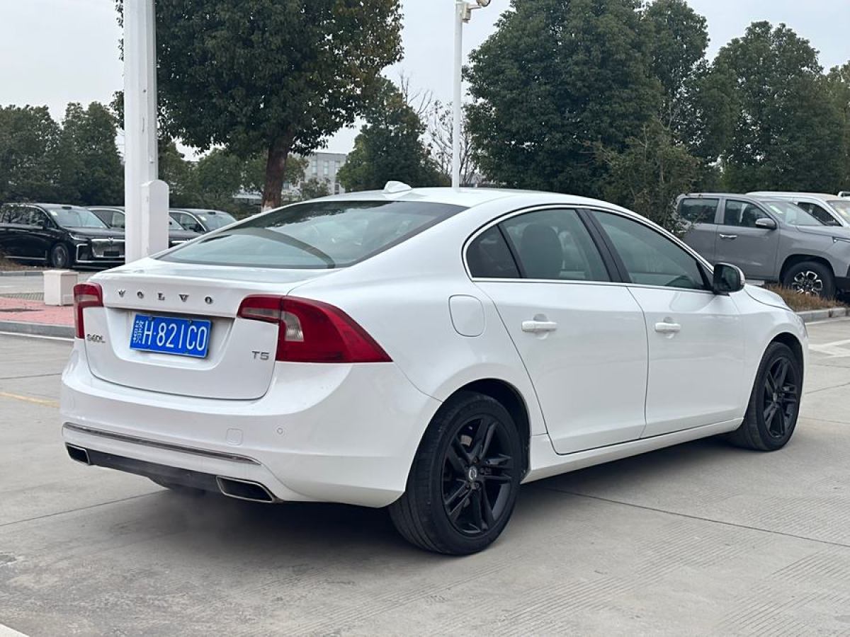 沃爾沃 S60  2015款 L 2.0T T5 智馭版圖片