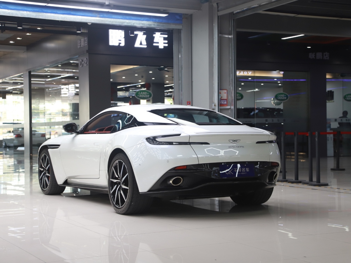 2019年5月阿斯頓·馬丁 阿斯頓?馬丁DB11  2019款 4.0T V8 Coupe