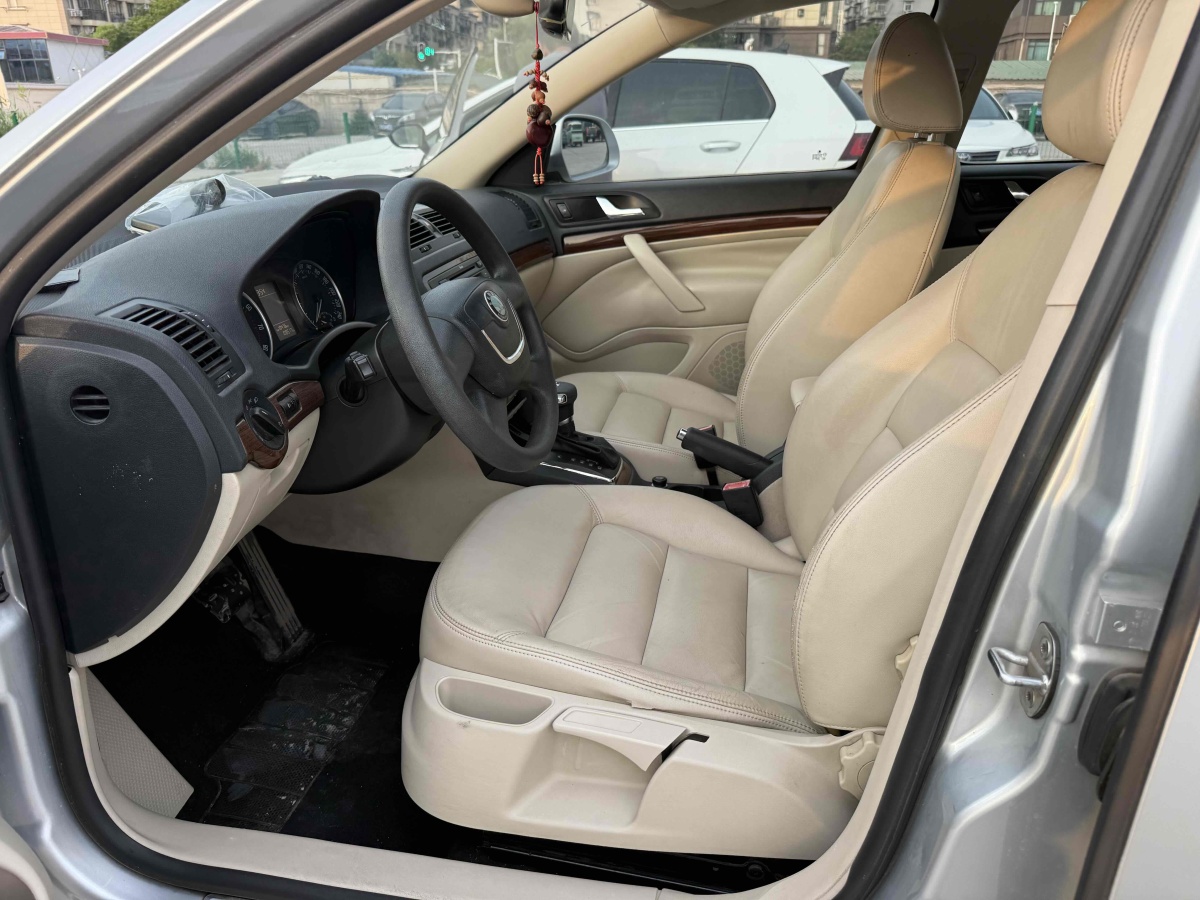 斯柯達 明銳  2013款 1.4TSI DSG逸俊版圖片