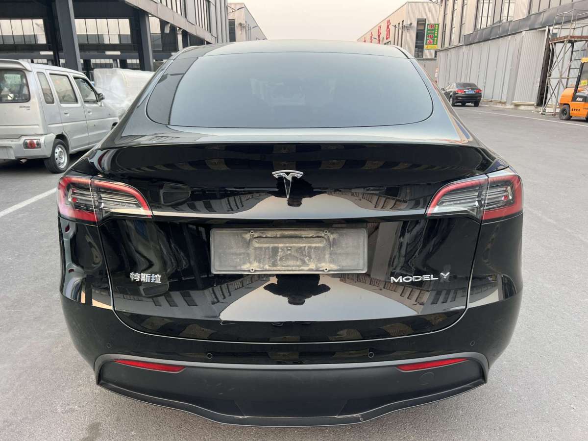 特斯拉 Model Y  2022款 改款 后輪驅(qū)動(dòng)版圖片