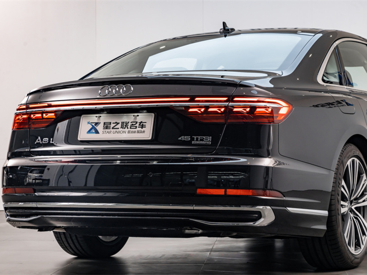 奧迪A8 25款 A8L 45 TFSI quattro 豪華型圖片