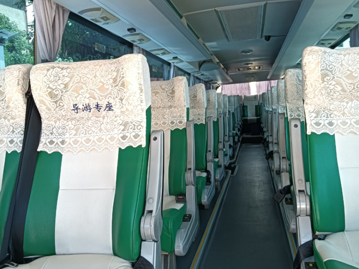 國五12米50座安凱6120油混旅游車圖片