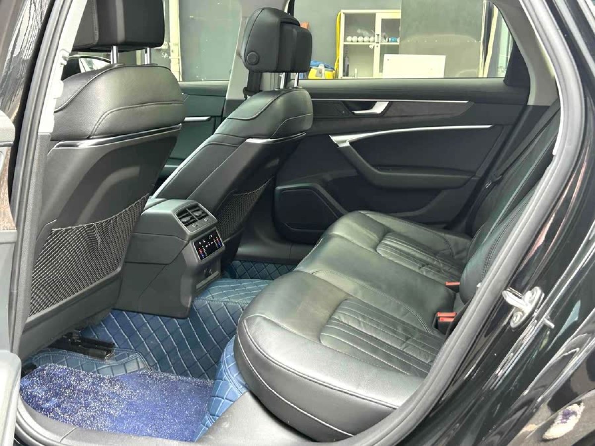 奧迪 奧迪A6L  2022款 45 TFSI 臻選致雅型圖片