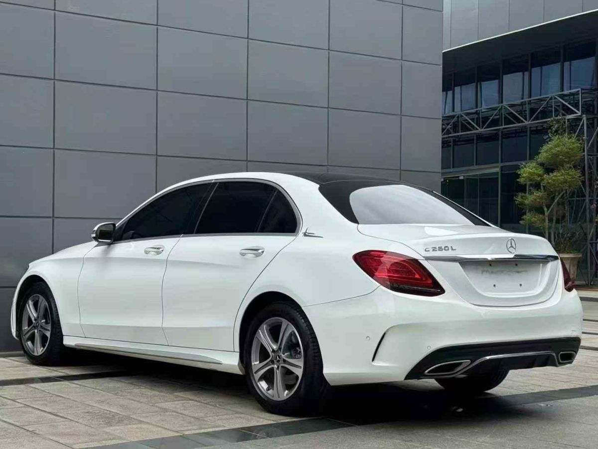 奔馳 奔馳C級  2021款 C 300 L 運動版圖片