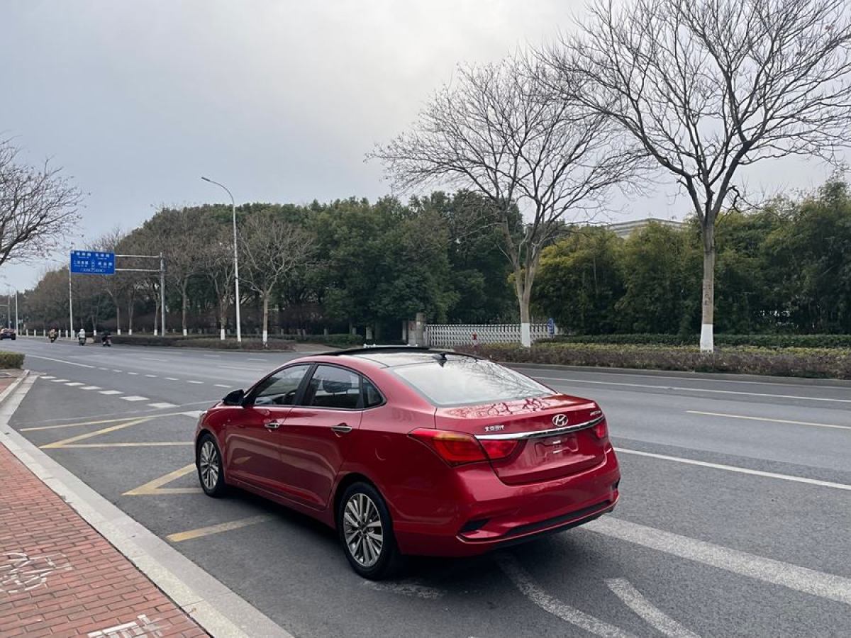 現(xiàn)代 名圖  2017款 1.8L 自動智能型GLS 國VI圖片