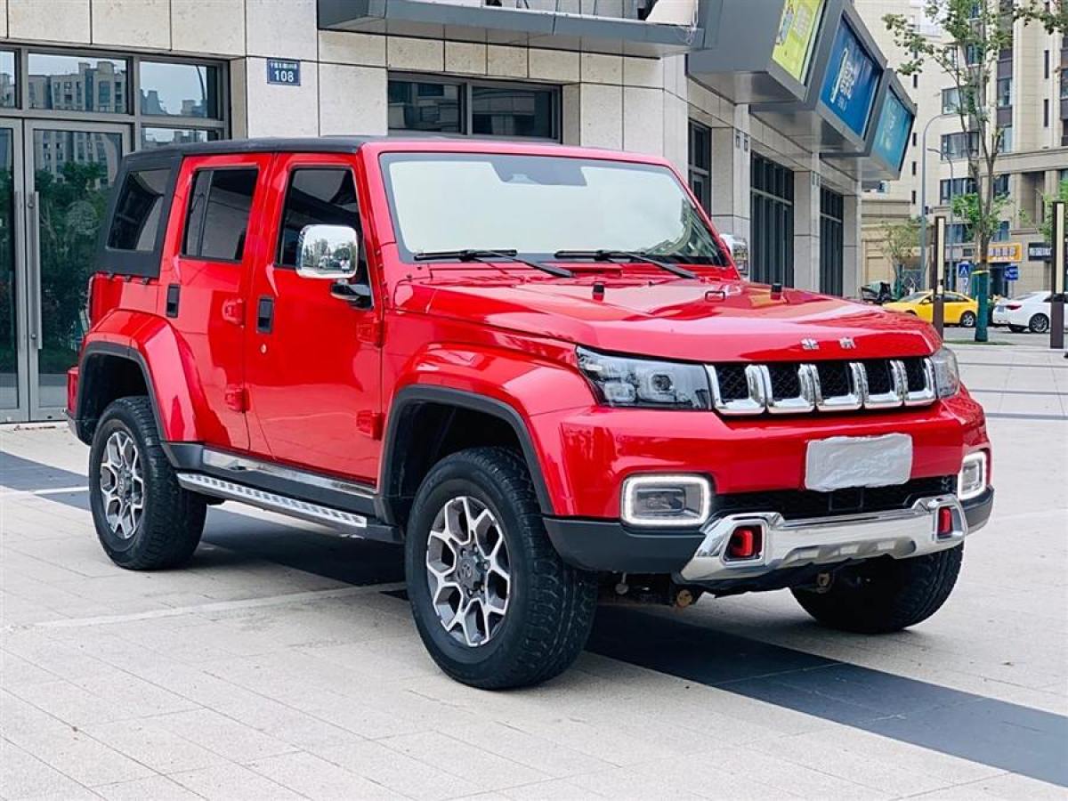 北京 BJ40  2019款  PLUS 2.3T 自动四驱尊享版 国VI图片