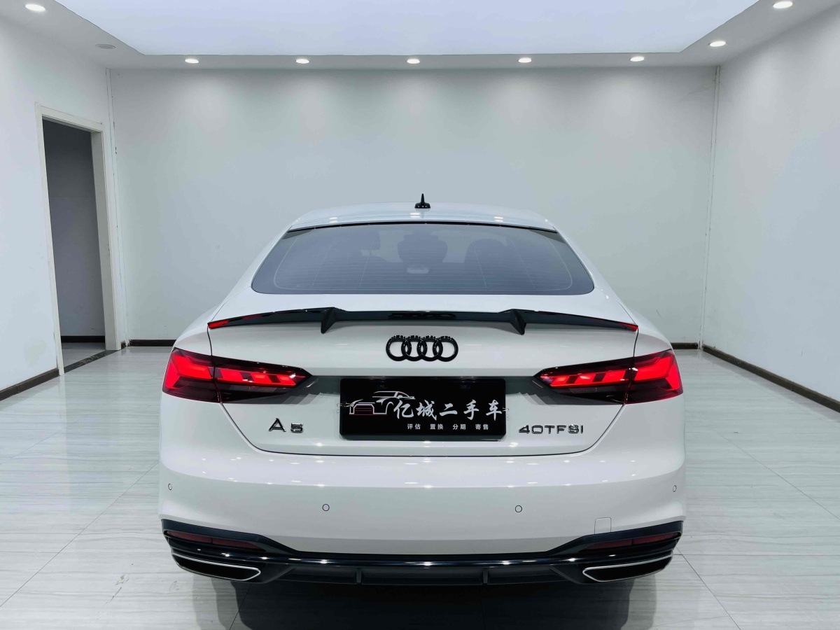 奧迪 奧迪A5  2022款 Sportback 40 TFSI 時(shí)尚致雅型圖片