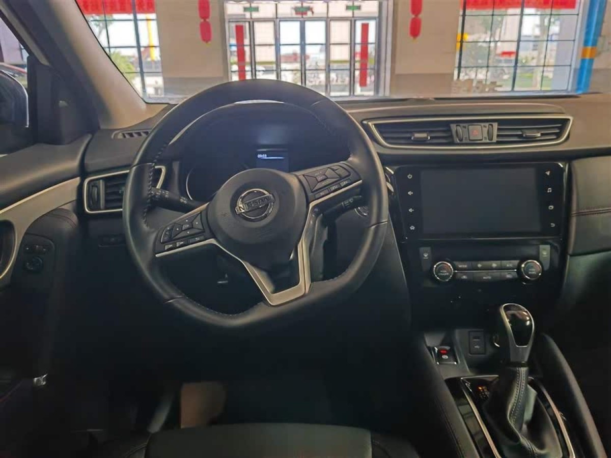日產(chǎn) 逍客  2022款 2.0L CVT XV Prem.豪華版圖片