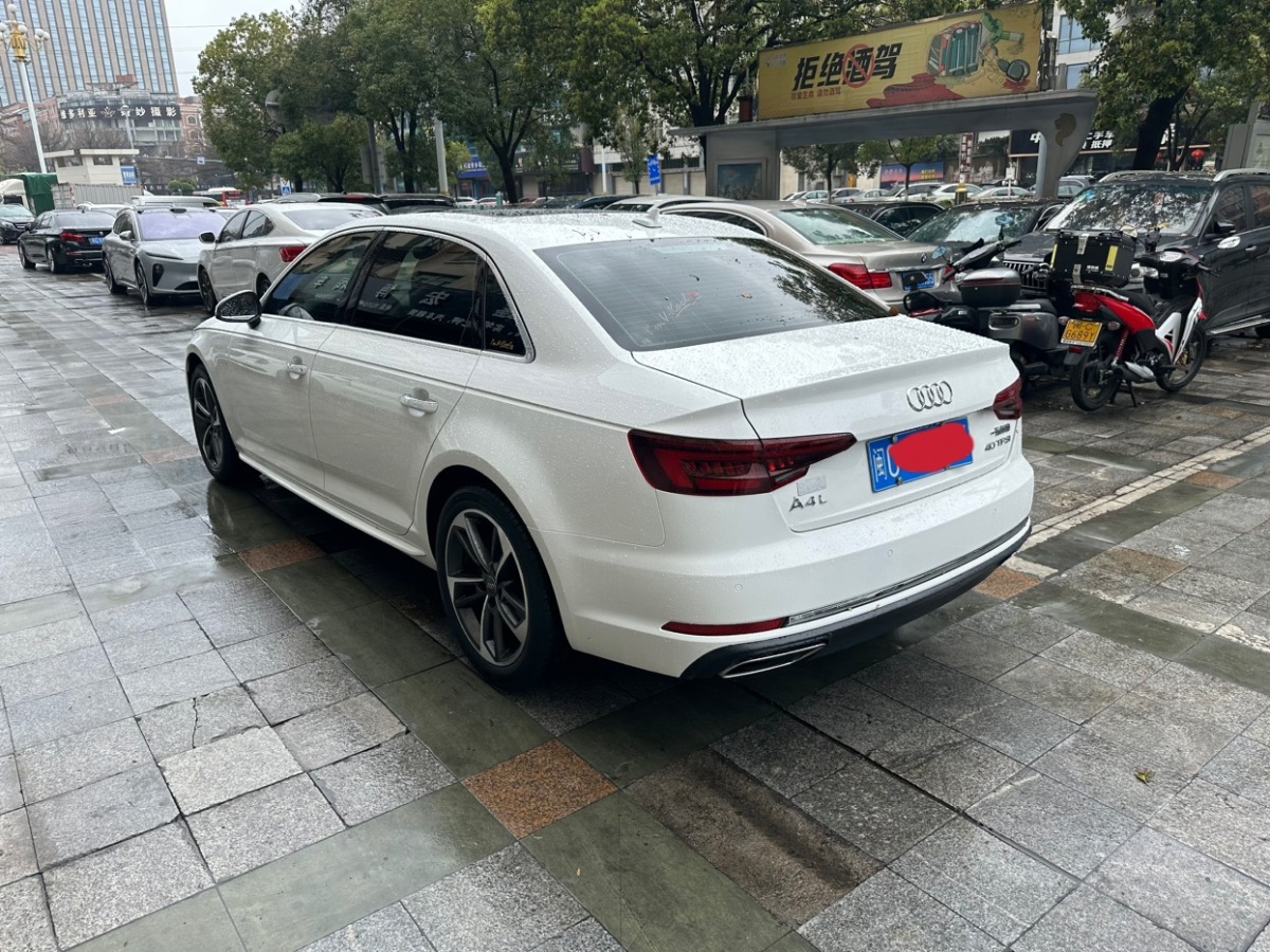 奧迪 奧迪A4L  2019款 40 TFSI 時(shí)尚型 國(guó)V圖片