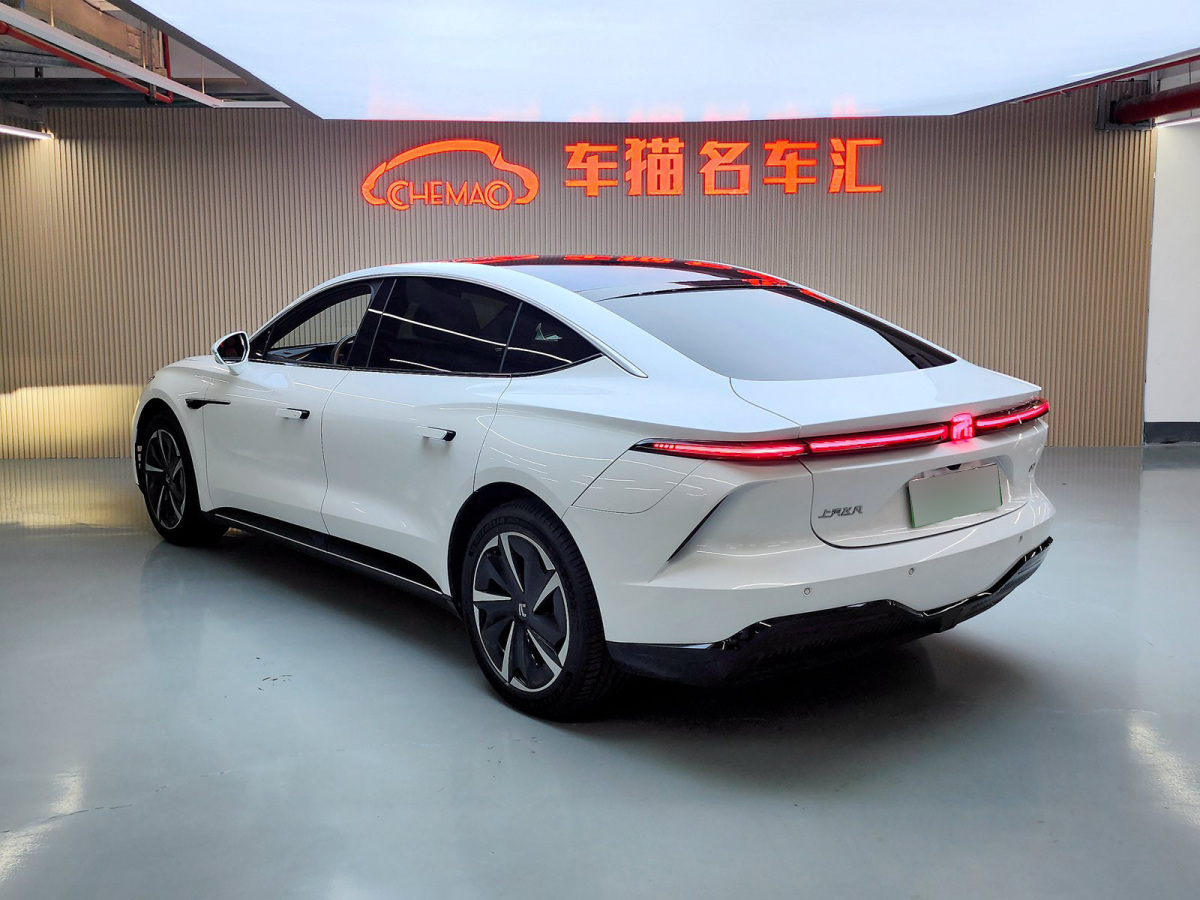 R汽車 飛凡F7  2023款 長(zhǎng)續(xù)版圖片