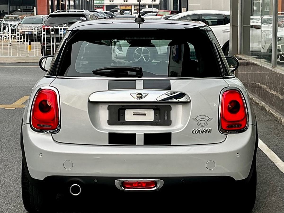 MINI MINI  2015款 1.5T COOPER Fun 五門版圖片